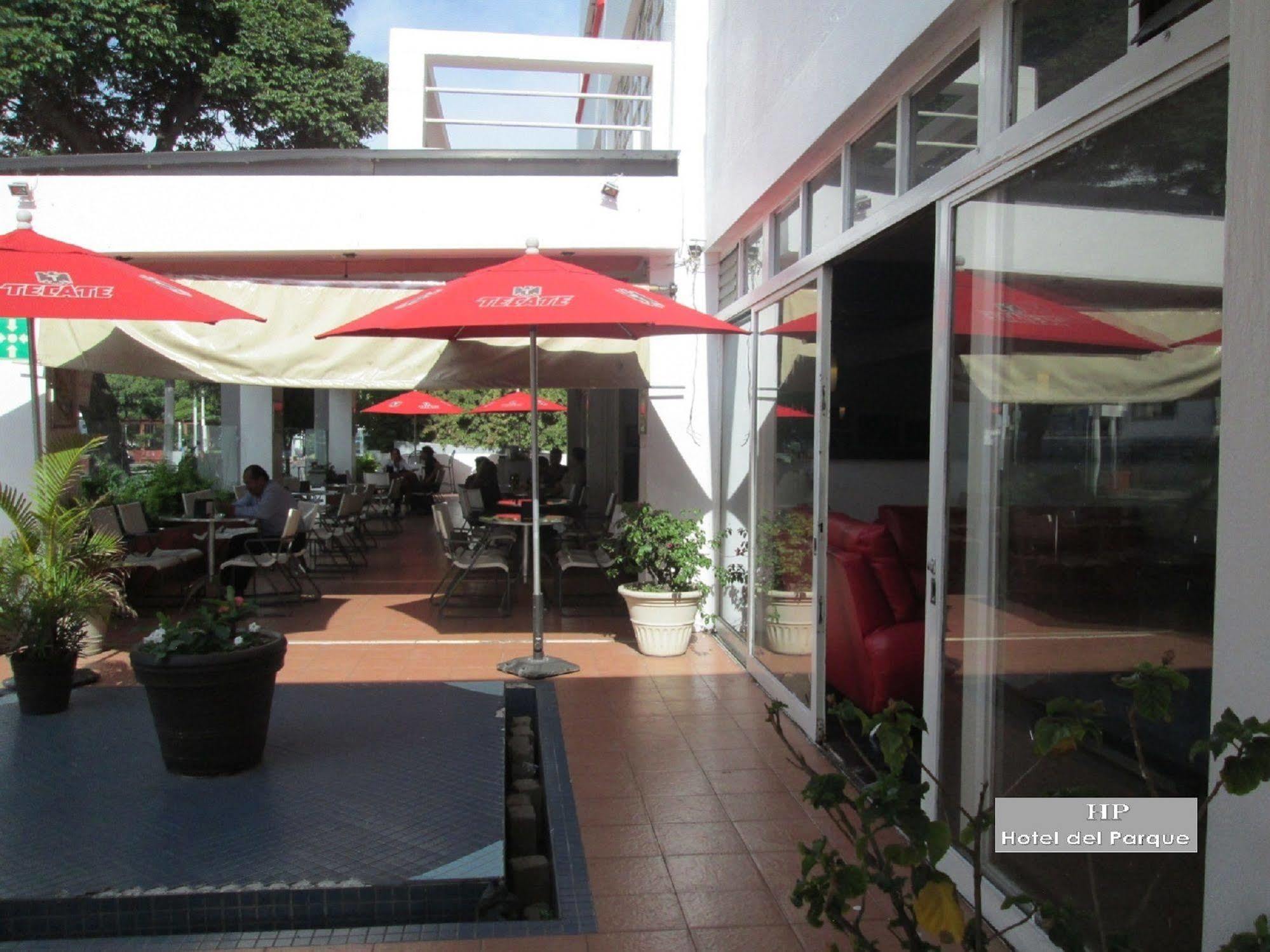 Hotel Del Parque Guadalajara Exterior foto
